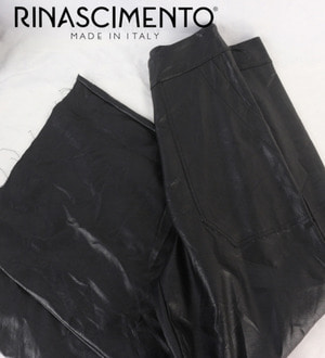 (70%세일) RINASCIMENTO 리나씨멘토 페이크레더 블랙 팬츠