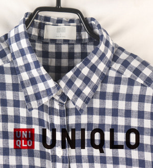 (50%세일) UNIQLO 유니클로 린넨100% 베이직 체크 셔츠 woman L