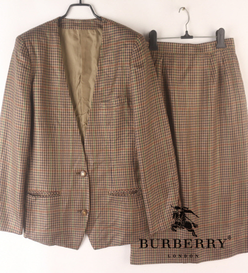 (70%세일) Tychez Vintage Clothing BURBERRY 버버리 실크100%